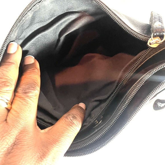 Great American Leather Works Black Leather Crossbody Bag Travel Vacation - Picture 8 of 12